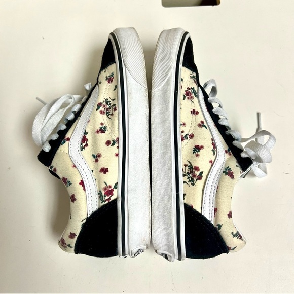 VANS Women's Old Skool Ditsy Floral True White Canvas Suede shoes Size 5.5M - Picture 4 of 9
